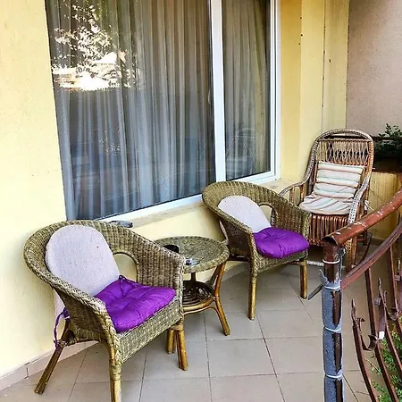 одна минута до пляжа комплекс Marina Bay Apartamento Sveti Vlas